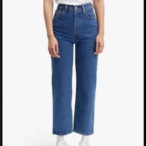 Levi’s Ribcage Straight Ankle Jeans